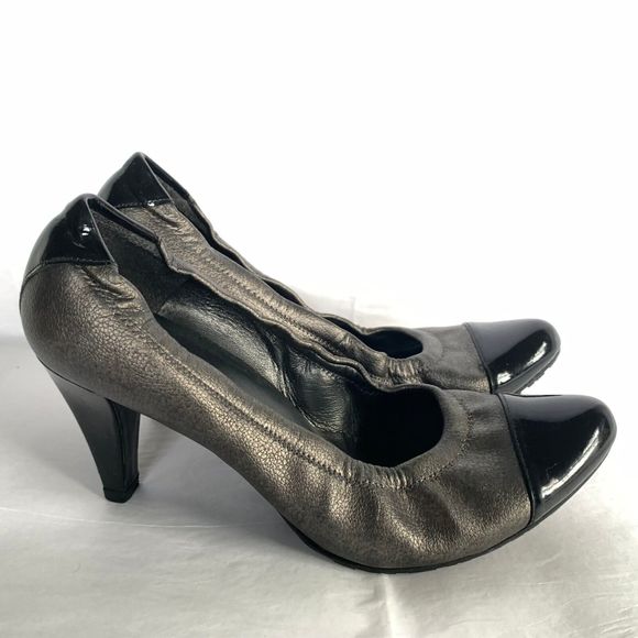 Stuart Weitzman Pewter Black Leather Spectator Pump Elasticized - Size 6.5 Cone - Picture 4 of 11